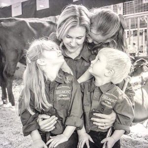 Meet your Posher, Ellen